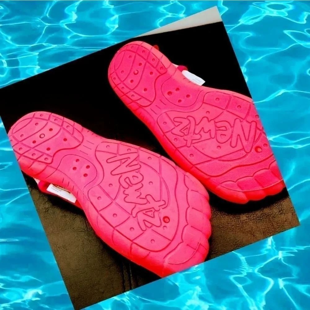 Swim Shoes Young Girl by Newtz